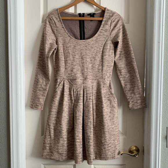 H&M Women’s Long Sleeve Light Brown Tan Dress Size Medium - Picture 14 of 17